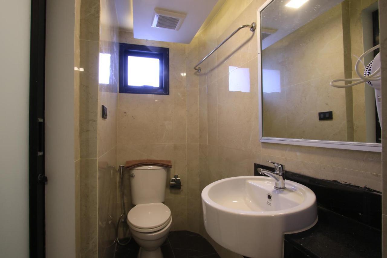 Pratunam Atrium Hotel Bangkok Kültér fotó